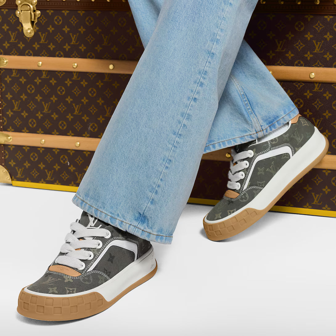 Tilted Sneaker