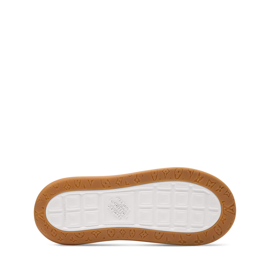 Tilted Sneaker