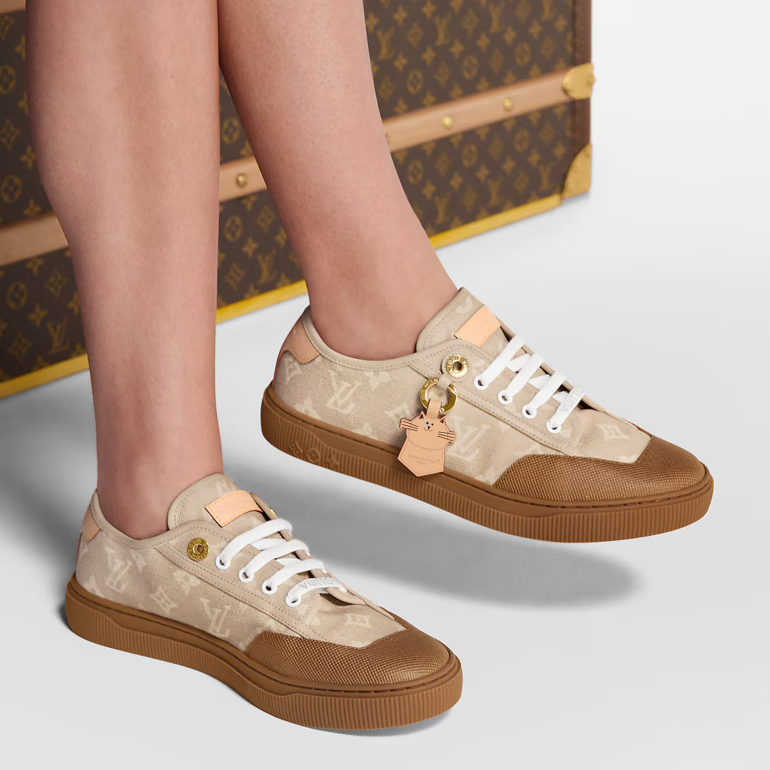 Lagoon Sneaker